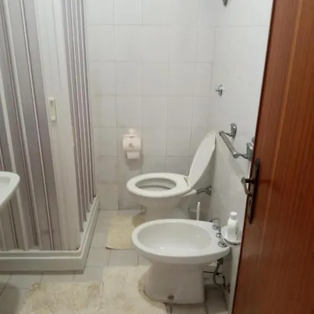 Casa Zito Чиро-Марина